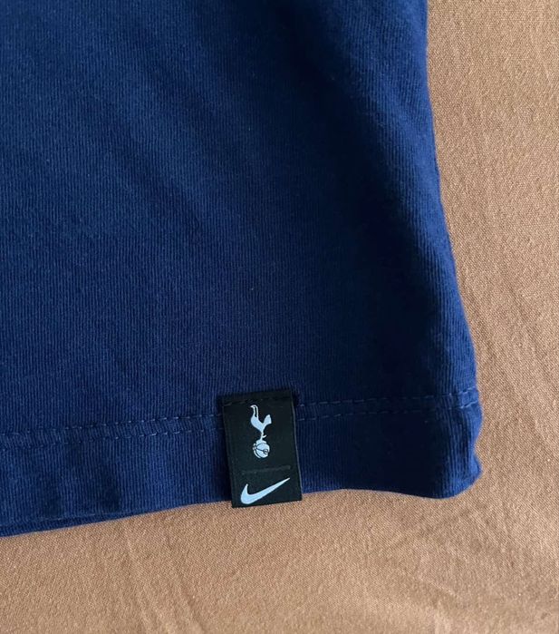 Нова дамска тениска Nike