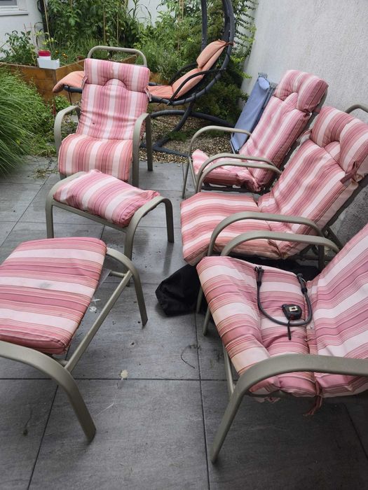 vand set fotolii extensibile pentru gradina. 500 ron negociabil. DE RECUPERAT DOAR IN CONSTANTA.