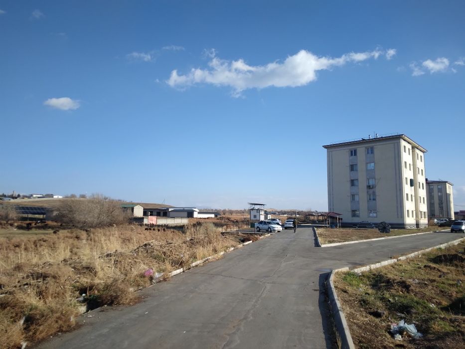 Обмен. Кибрай.Мехнат Бешбармок 5 сотихуй квартирага