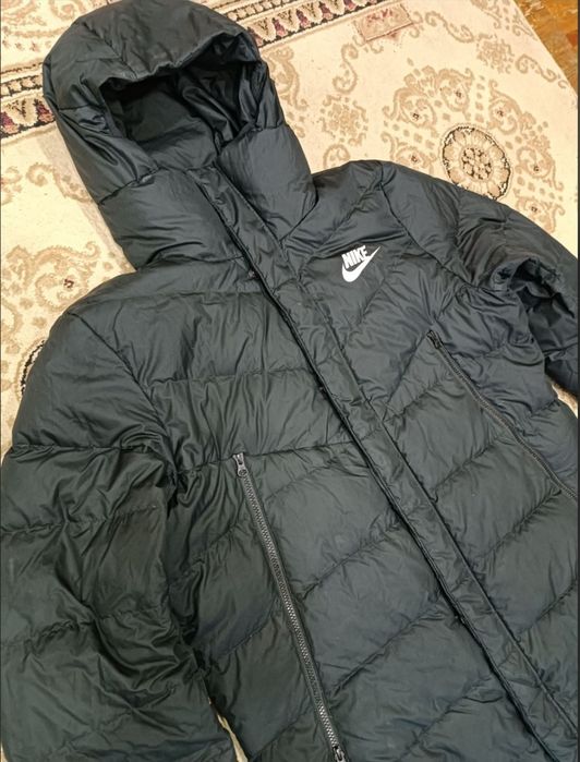 Оригинальная пуховик Nike парка