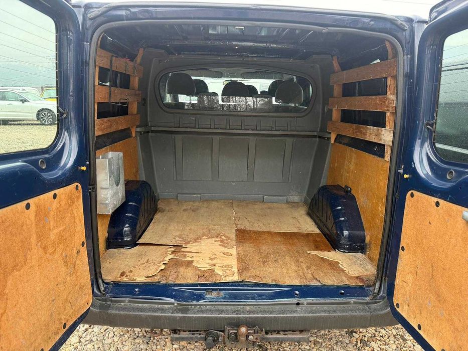 FORD TRANSIT 5 locuri 2012/Credit prin TBI Bank