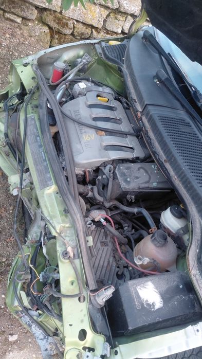 Renault scenic 1.6 107hp на части 2бр