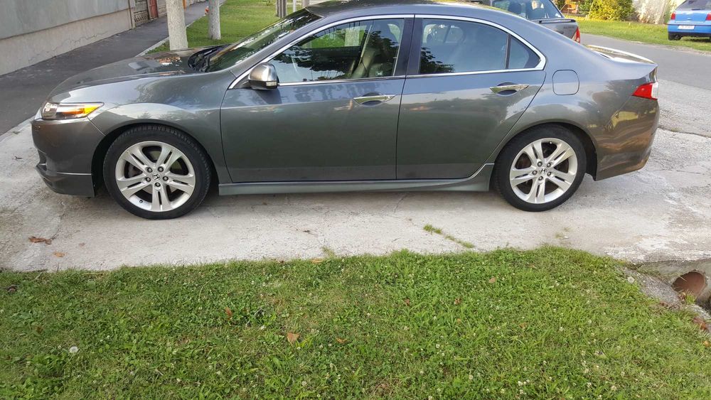 Honda Accord 2009 CU2 TypeS, 2.4l, 201 CP