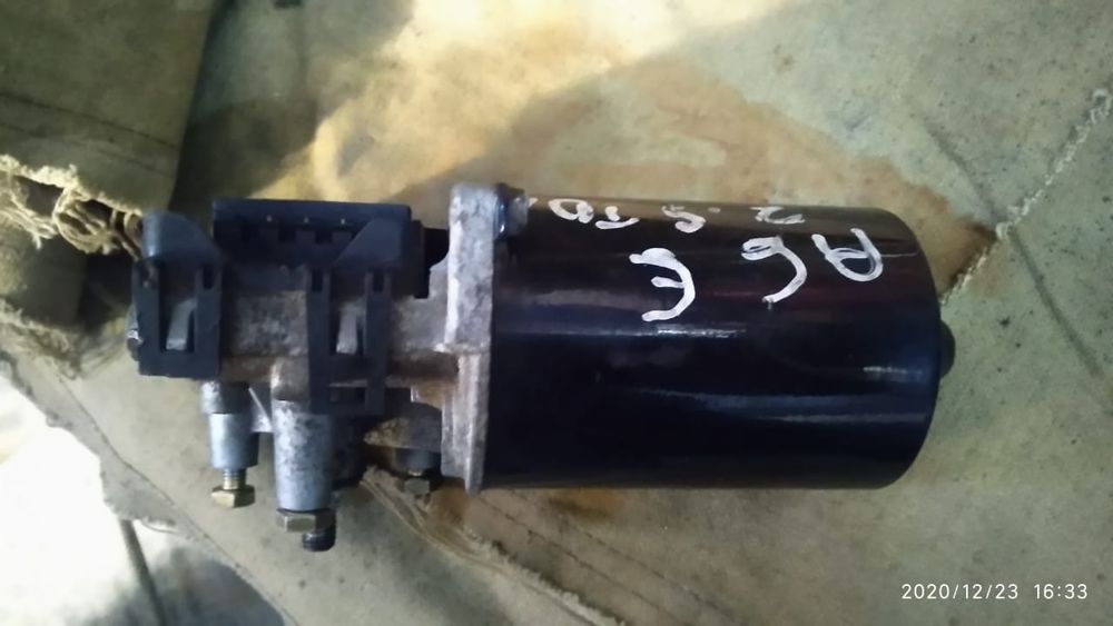 Моторчик стеклоочистителей Ауди А6