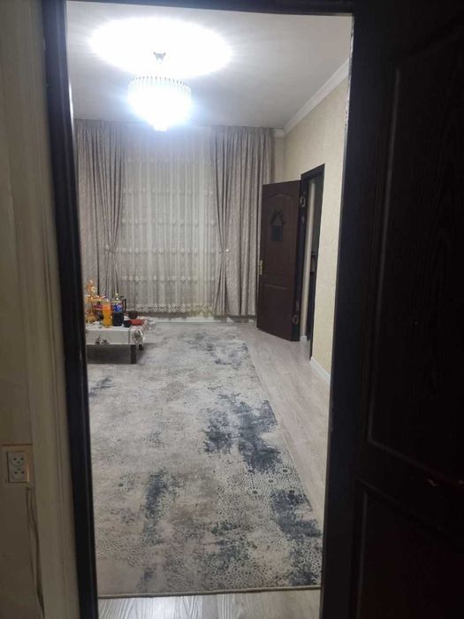 Юнусабад-8 | 3/2/4 | топовая локация | первая линия | не торец