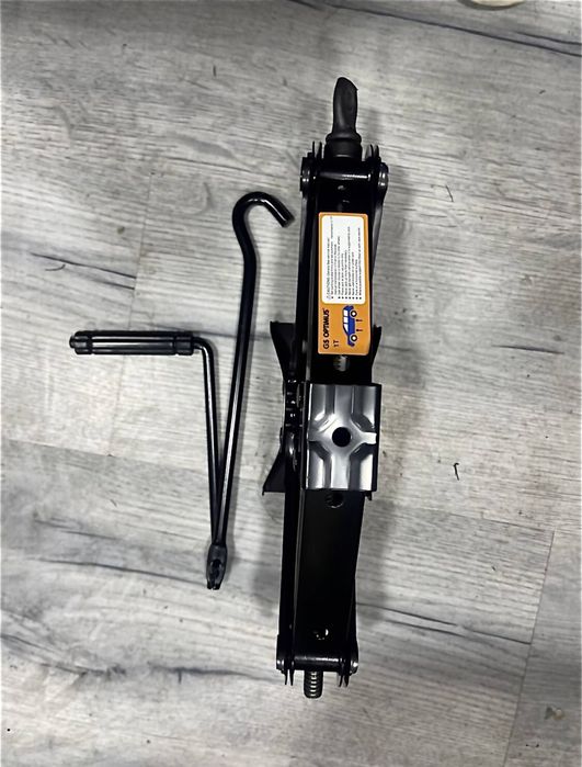 Продам дамкрат от Lacetti