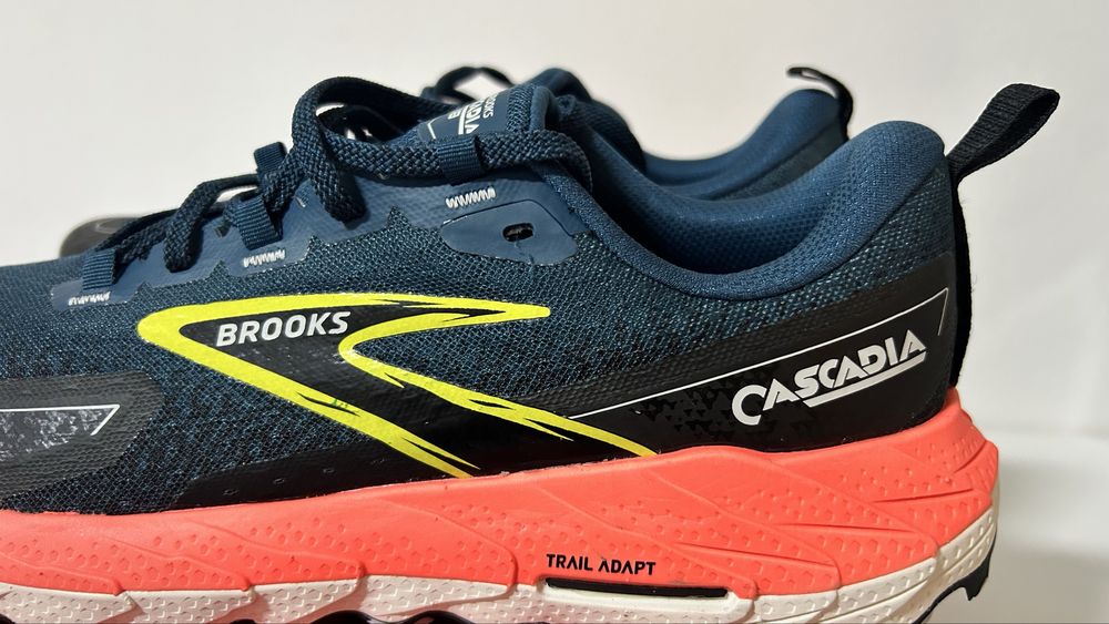 Brooks Cascadia 18 nr 45 trail running trekking drumetii hiking