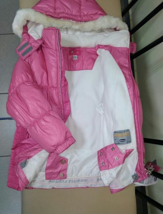 Зимний комбинезон для девочки