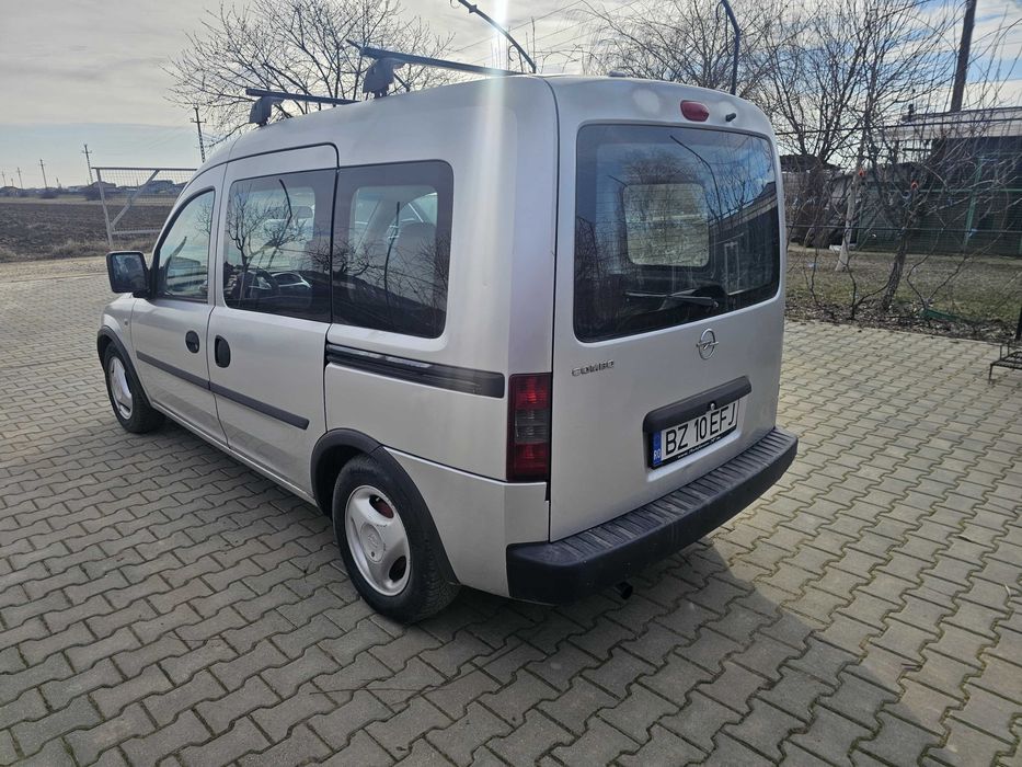 Opel Combo 2007 1.3 CDTI