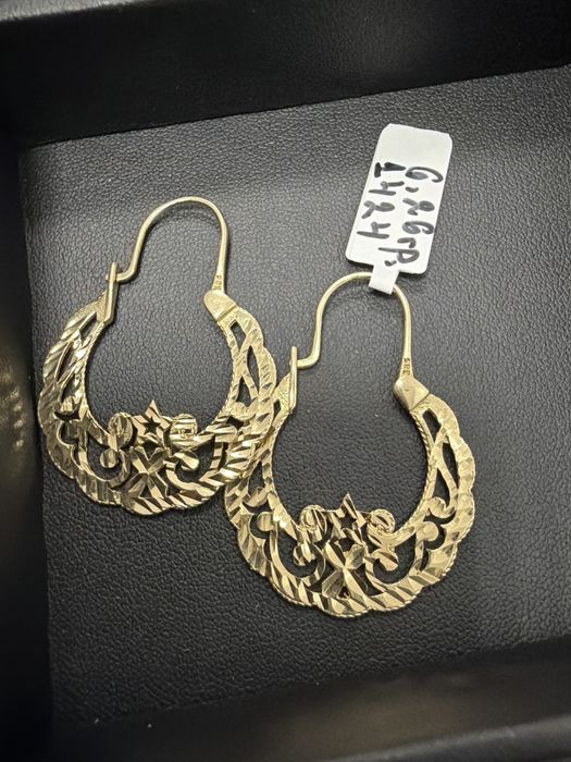 Златни обеци с звезда