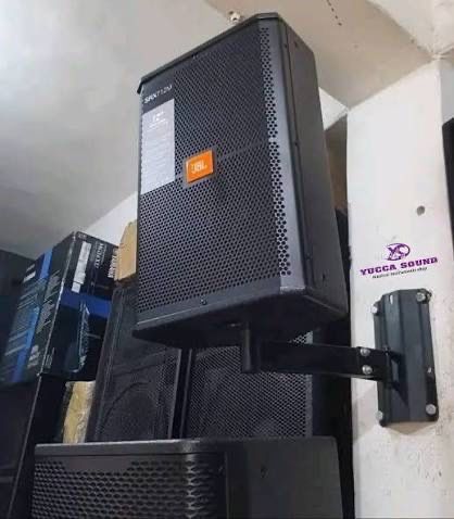 Колонки JBL SRX 712