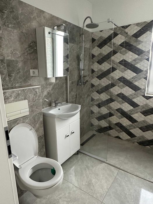 Vand apartament 2 camere
