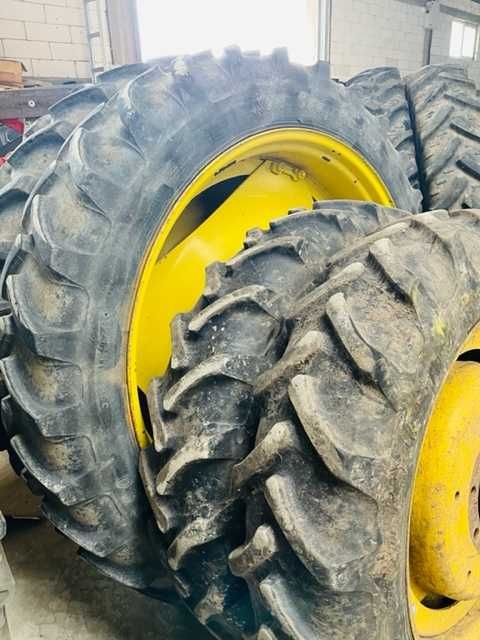 Roti tehnologice inguste fixe sau reglabile John Deere Claas Fendt