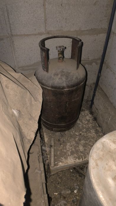 Продам Газ балон