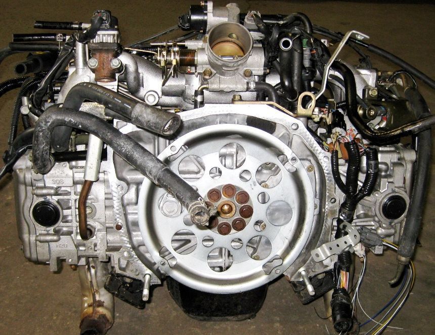 2.5-литровый двигатель Субару EJ251