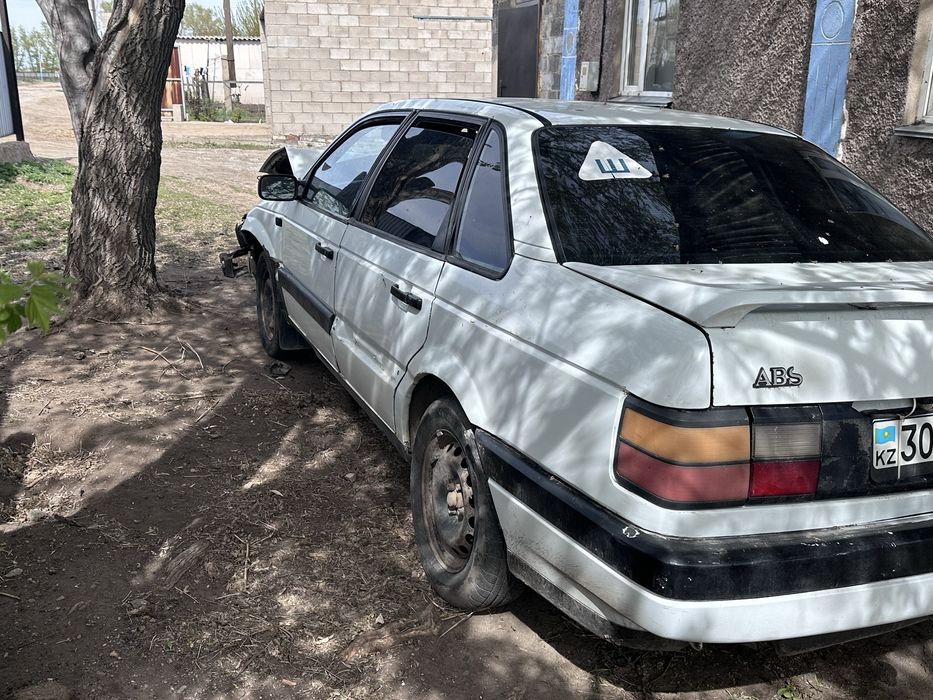 Пассат Б3 на шрот