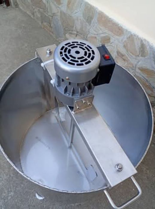 Професионална машина за бъркане на лютеница