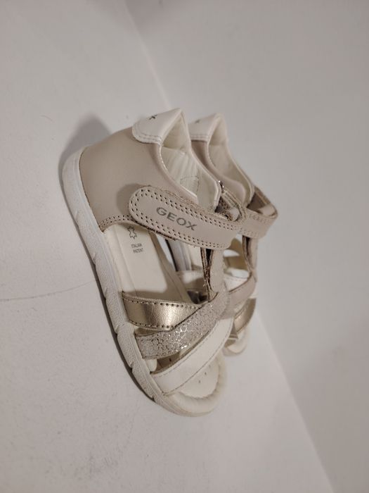 Маратонки   Adidas сандали Geox