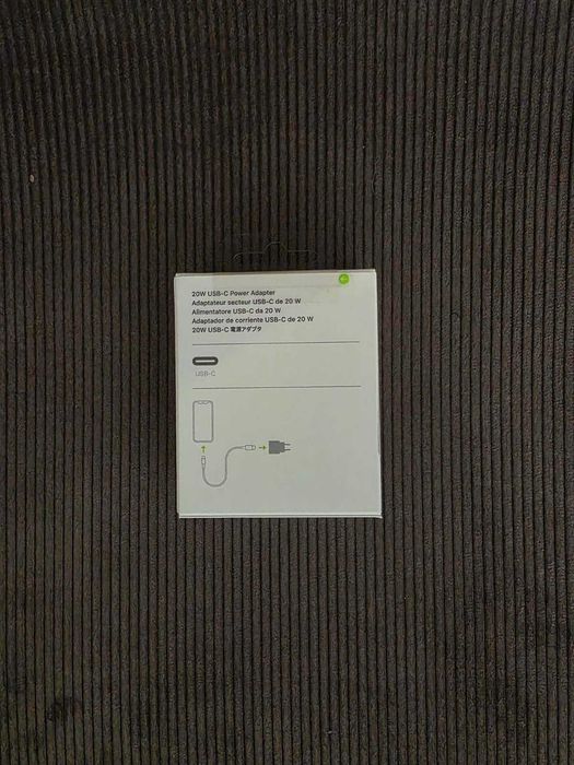 Зарядно за iPhone - 20w НОВО