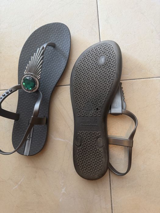 Сандали ipanema като нови