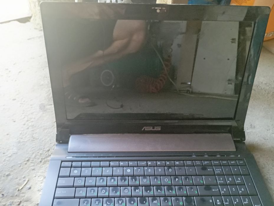 Ноутбук ASUS на запчасти