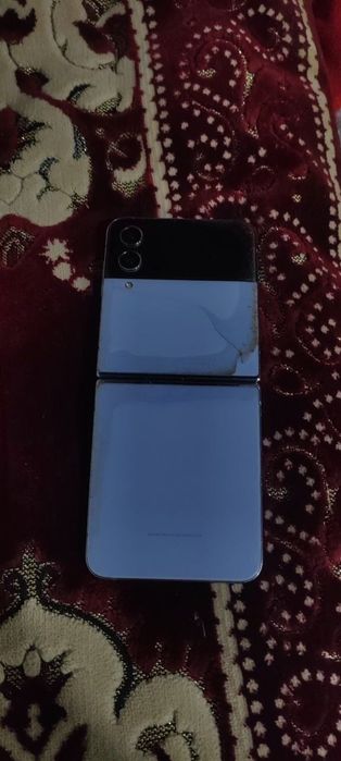 Samsung z flip 4