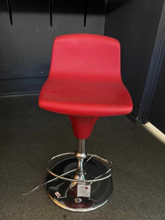 Scaun de bar roșu, cu înălțime reglabilă