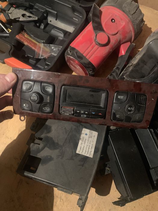 Могнитола w220 S class