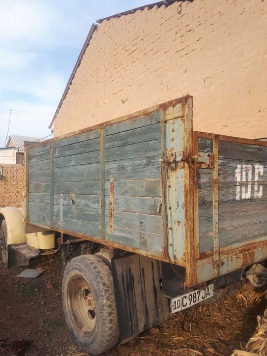 Газ-51 автомашина