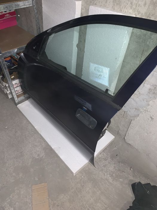 Врата Астра Г шофьорска