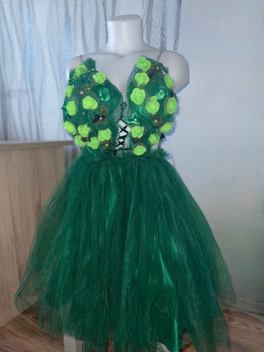 Къси бални рокли