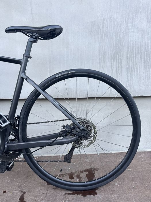 Bicicleta TRIBAN RC500 de sosea/cursiera/oras. 28. M