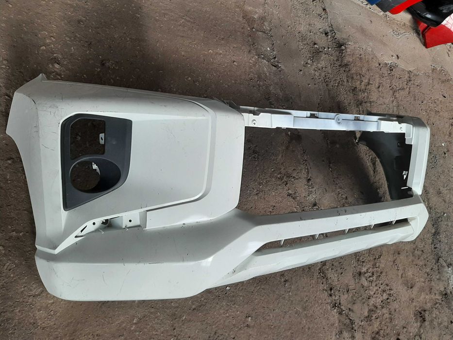 Предна броня за Мицубиши Л200 Mitsubishi L200 2019г-