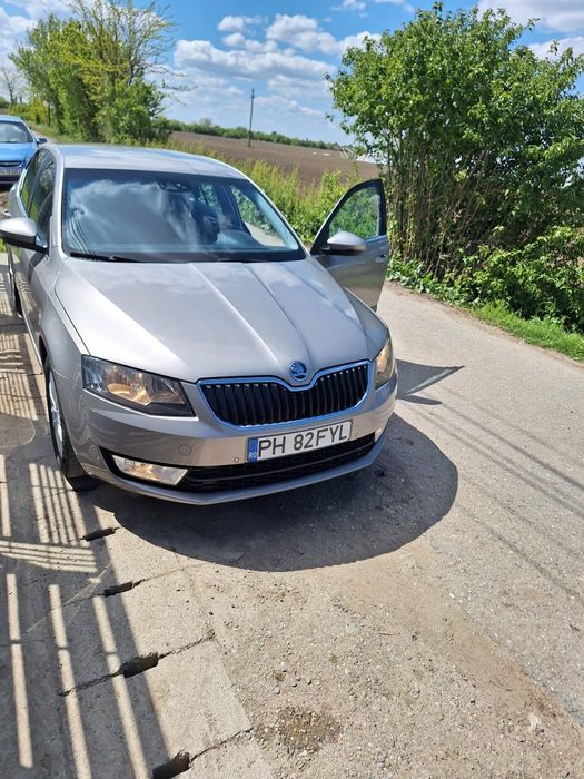 Vând Skoda octavia