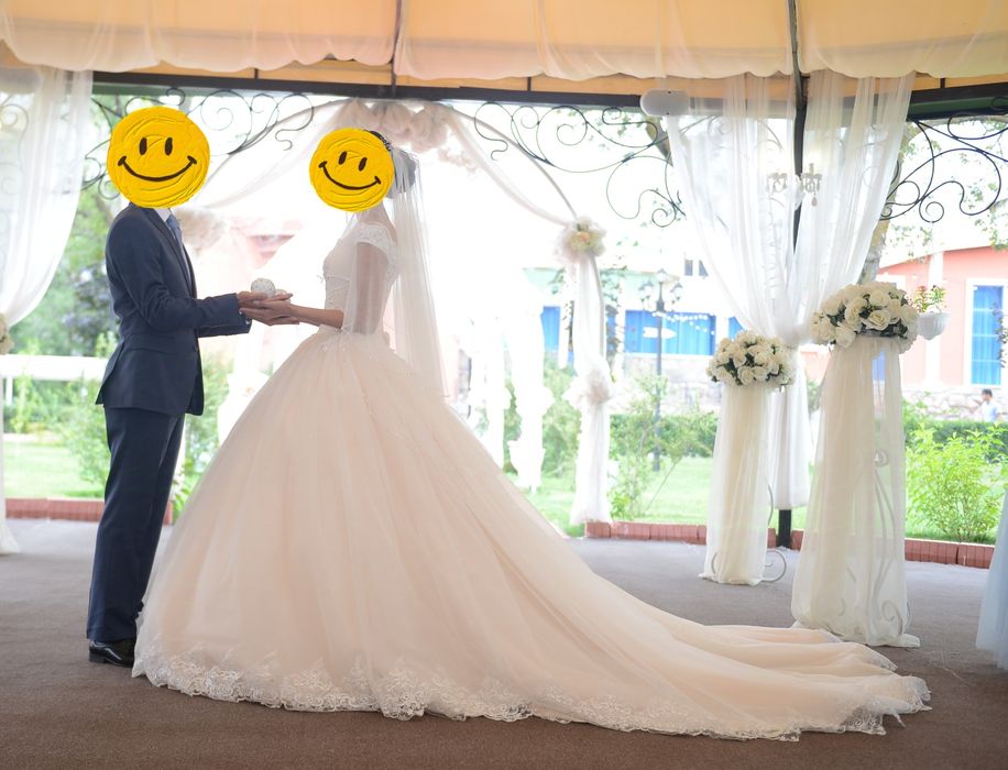 Продам свадебное платье