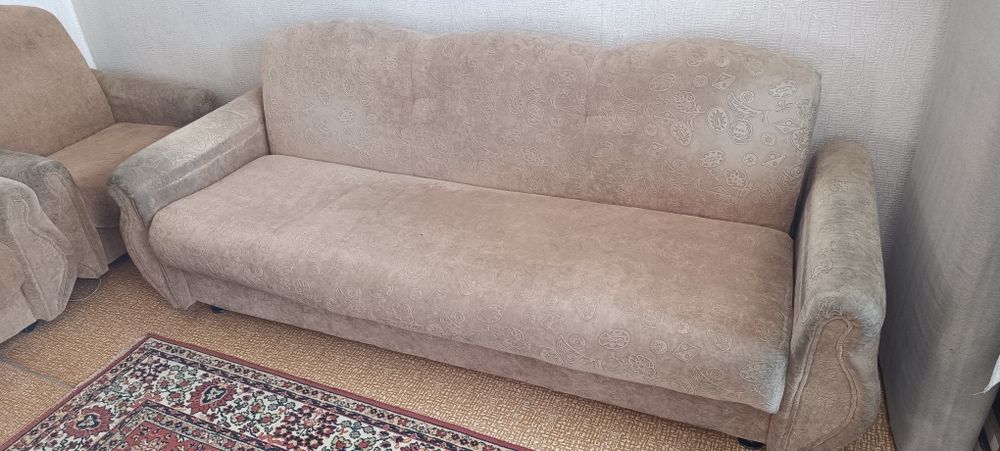 Продам тройку диван