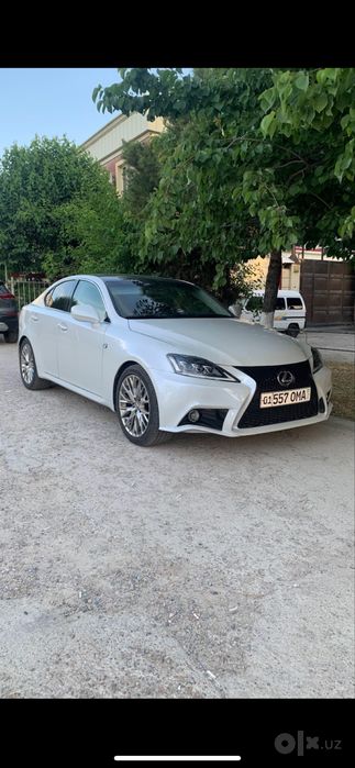 Lexus is 250 motor 2.5 avtomat