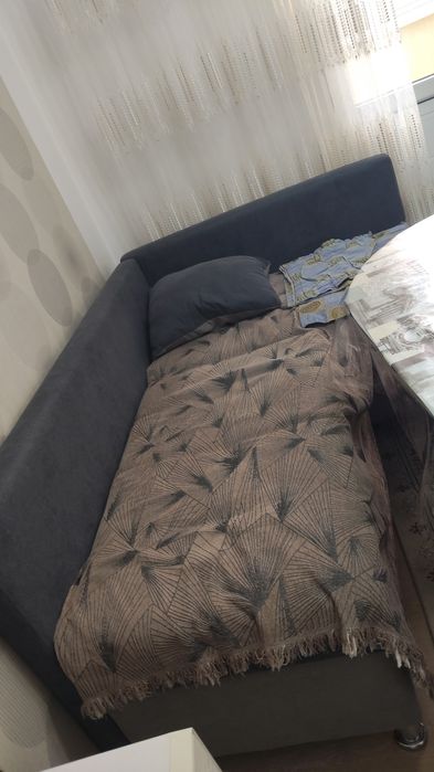 Продам угловой диван в отличном состоянии