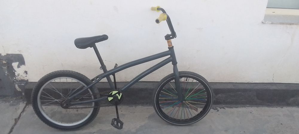 BMX хороший почти новый