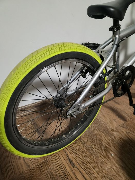 Продавам БМХ 20цола