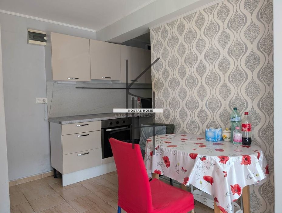 Продава се Тристаен апартамент в Варна, Център - 50 кв.м за 2160 €/кв.м - Снимка #1