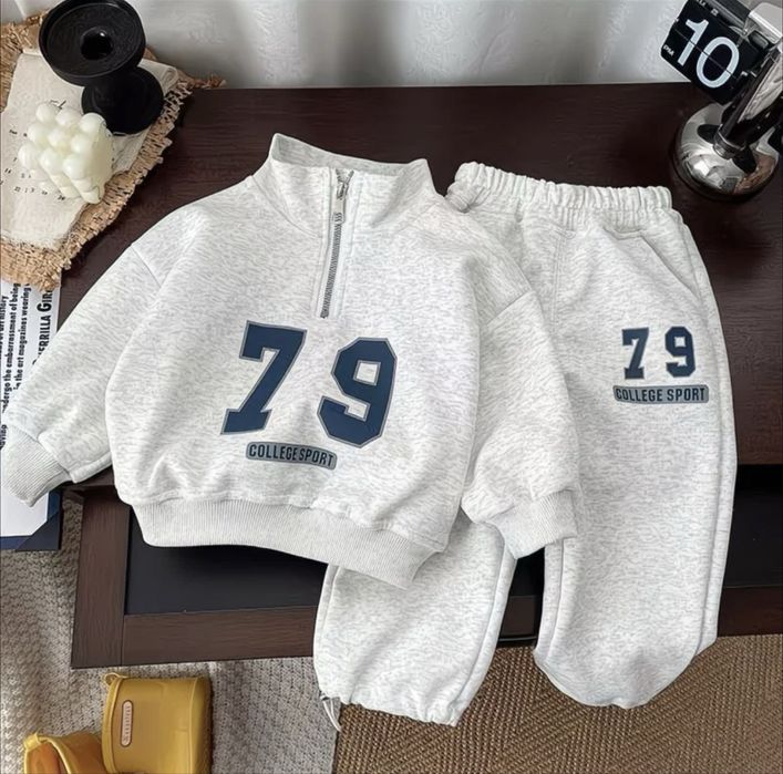 Новый костюм на мальчика