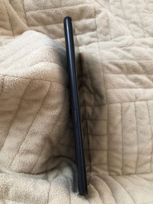 Продам телефон редми 9