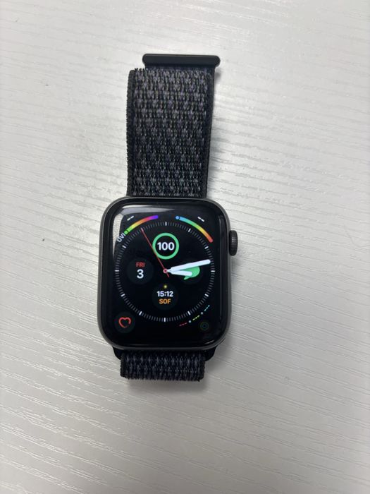 Apple watch 4 series 44 mm