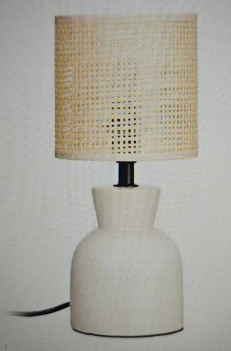 Lampă decorativă – efect lemn, stil modern, 7 modele