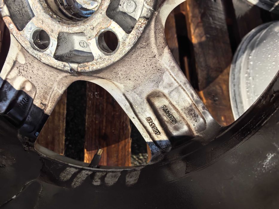 17 цола 5 х 114,3 мм ТОйота - Оригинал - 7 Инча / ЕТ 45