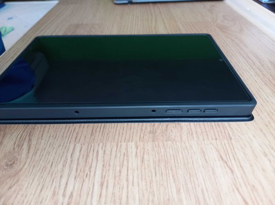 Lenovo Tab M10 HD 4GB/64GB (TB-X306F) – Пълен комплект с кутия + 2 калъфа