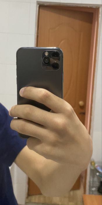 Iphone 11 pro 49000tng