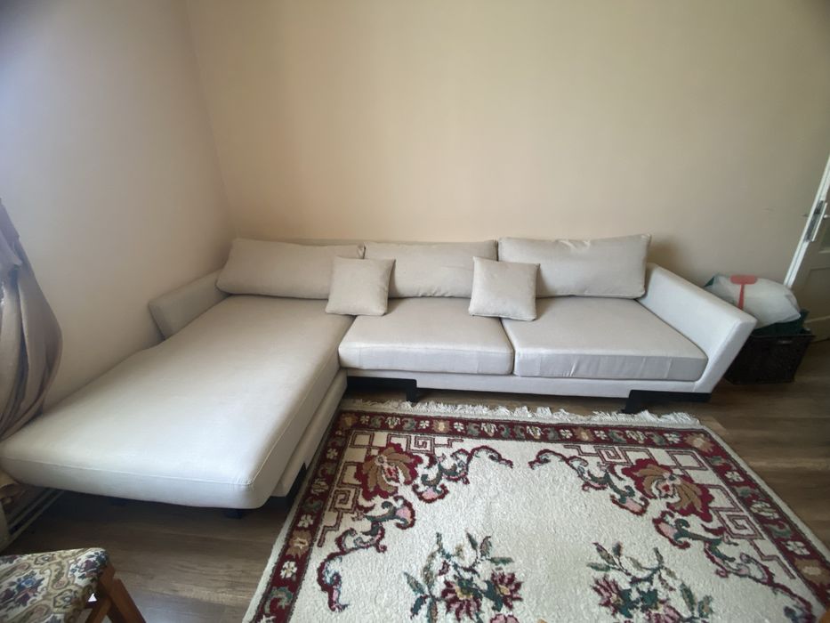 Vand coltar bej sezlong stanga, 3 metri ca nou canapea