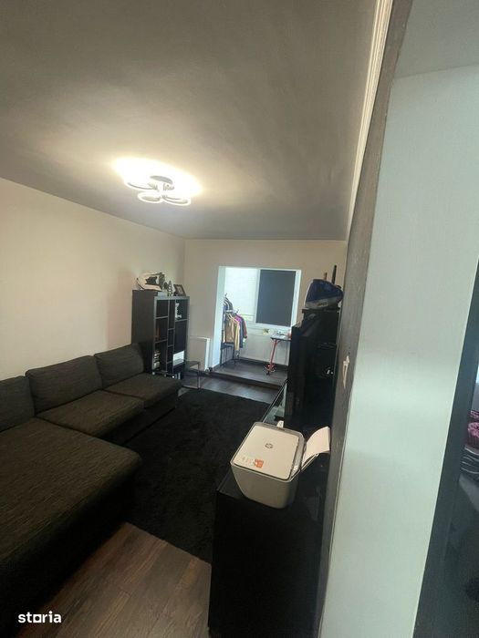 Bd. Republicii (zona bd. Unirii)–ap. 2 camere, decomandat, etaj 2